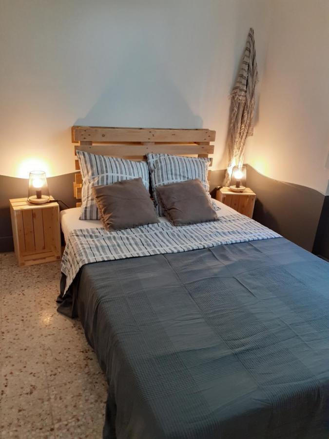 Alfred 'S Home Тулон Экстерьер фото